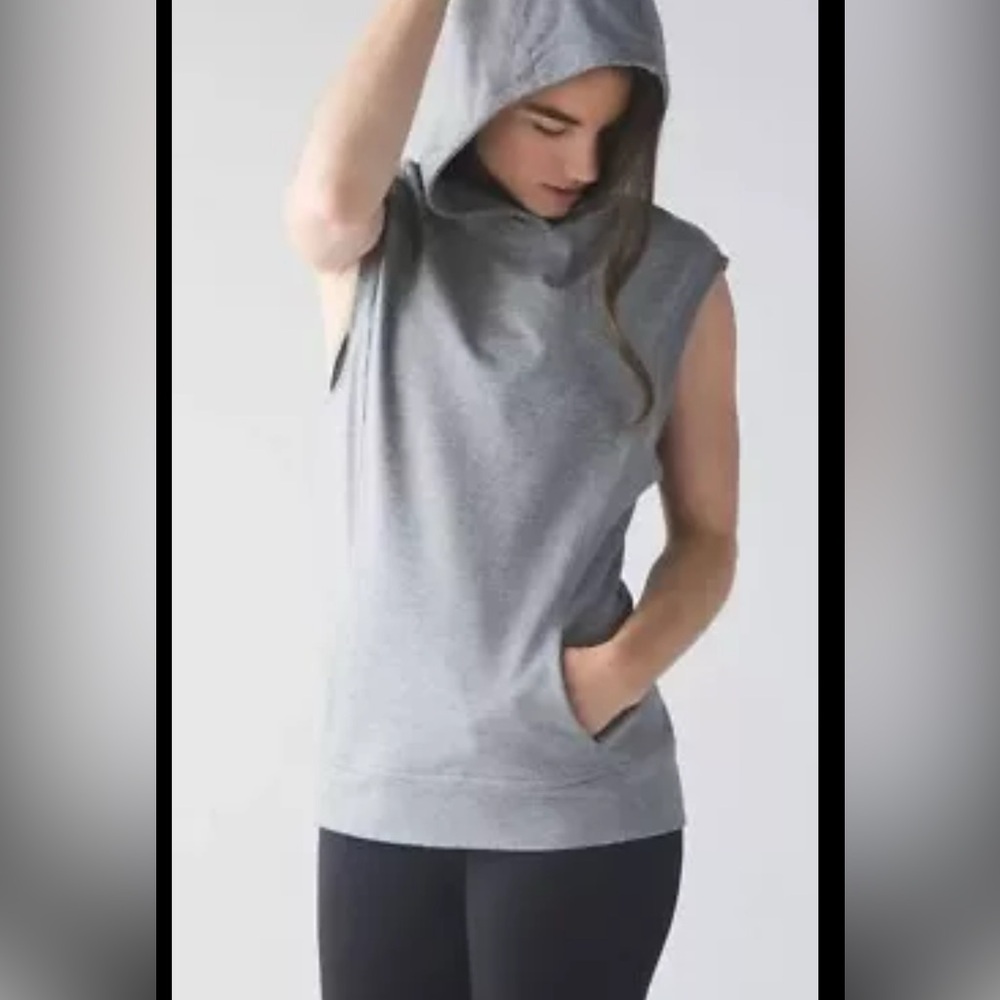 Lululemon Blissed Out Sleeveless Hoodie Heathered Medium Grey Size 6